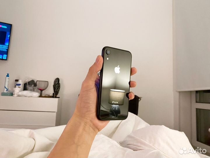 iPhone Xr, 64 ГБ