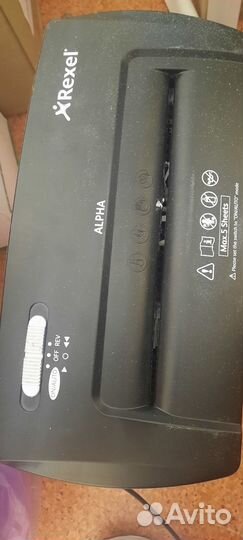 Шредер Rexel alpha