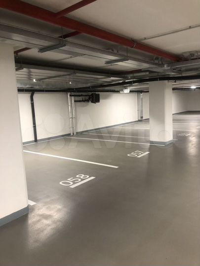 Машиноместо, 18 м²