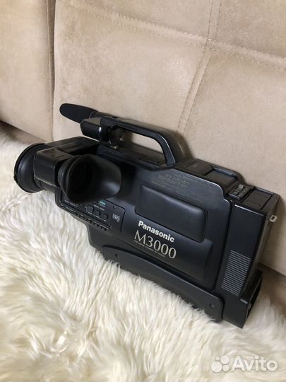 Видеокамера panasonic 3000