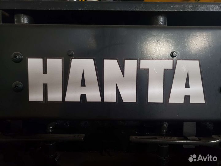Асфальтобетоноукладчик Hanta F1740C, 2010