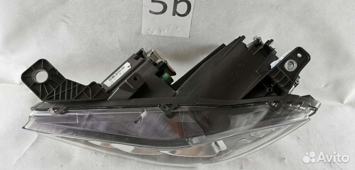 Фара левая ксенон адаптив Maserati Ghibli