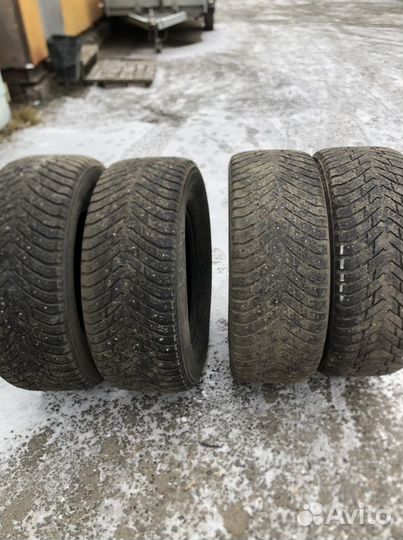 Nokian Tyres Hakkapeliitta 4 285/65 R17