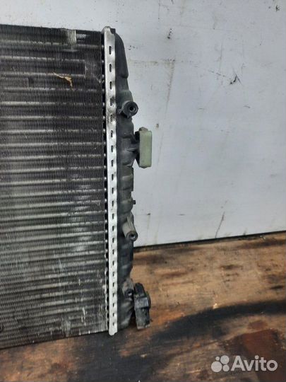 Радиатор основной Volkswagen Polo 4 хэтчбек 1.2