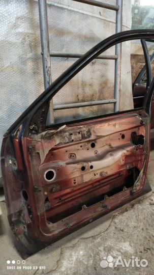 Дверь передняя правая Volkswagen Passat B3 1.8 RP