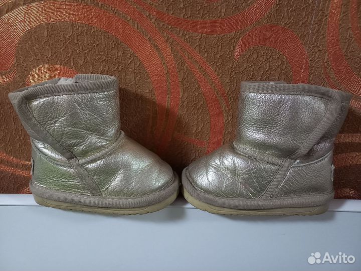 Сапожки на девочку 20р