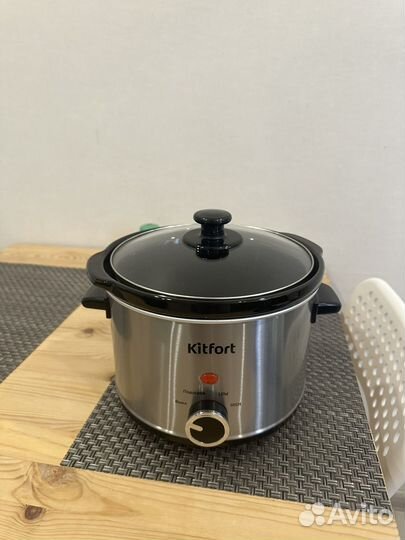 Медленноварка Kitfort KT-206