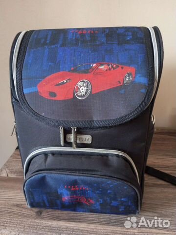 Школьный рюкзак