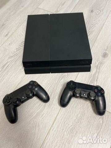 Sony PS4 с играми