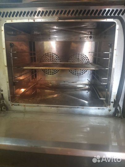 Конвекционная печь бу