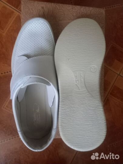 Полуботинки и туфли женские 37, натуральная кожа