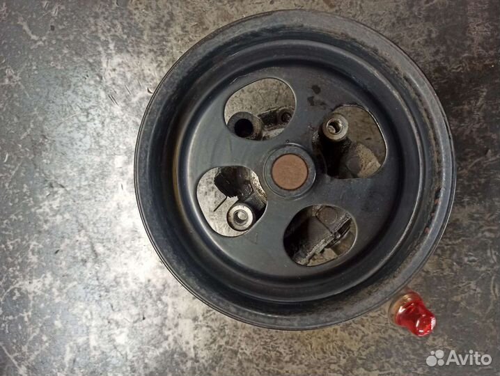 Насос гур mitsubishi pajero sport 2