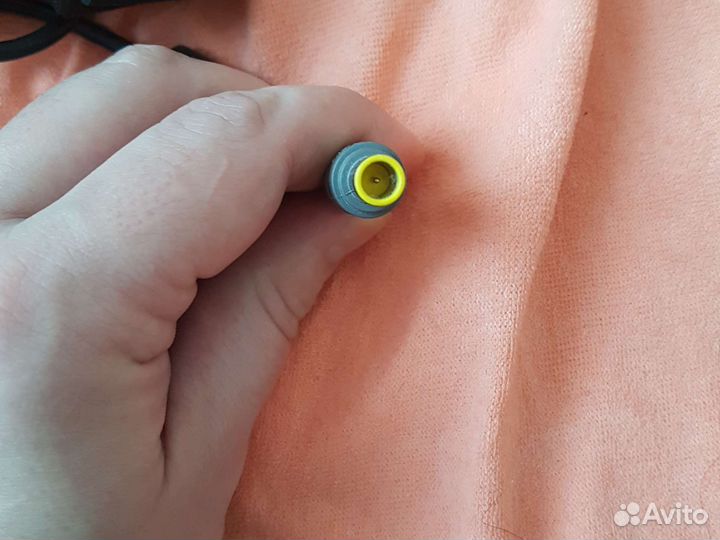 Блоки питания Lenovo 20v 65w-170W