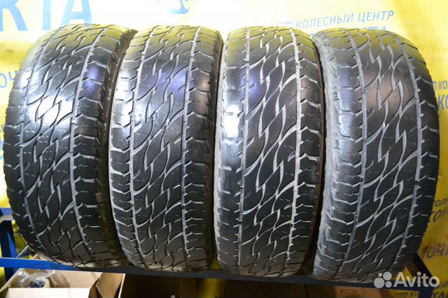 Bridgestone Dueler A/T 697 265/65 R17