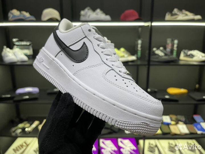 Кроссовки Nike Air Force 1 Low 