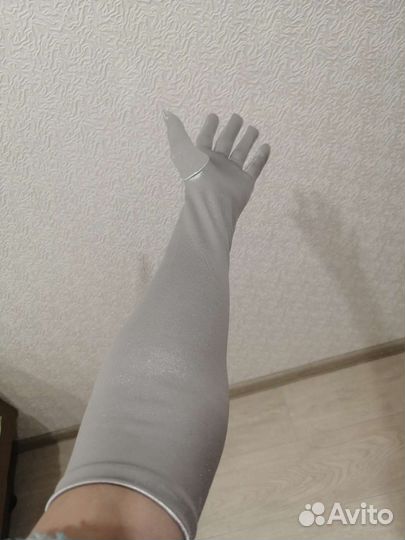 Перчатки