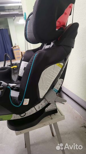 Детское автокресло evenflo
