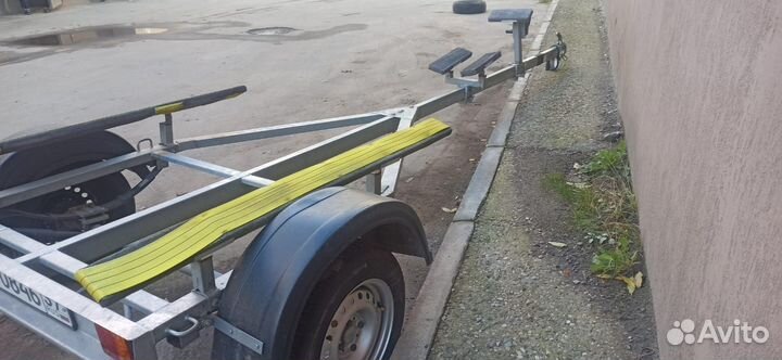 Лодочный прицеп