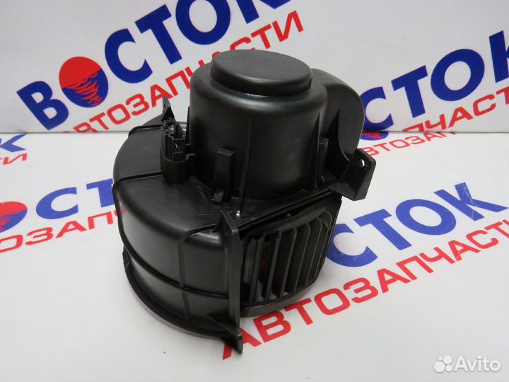 Вентилятор печки audi Q7 4LB