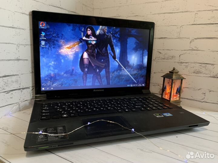 Игровой ноутбук Lenovo i5/2 Видео/GT 610M/500gb