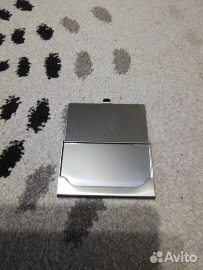 Металлическая визитница