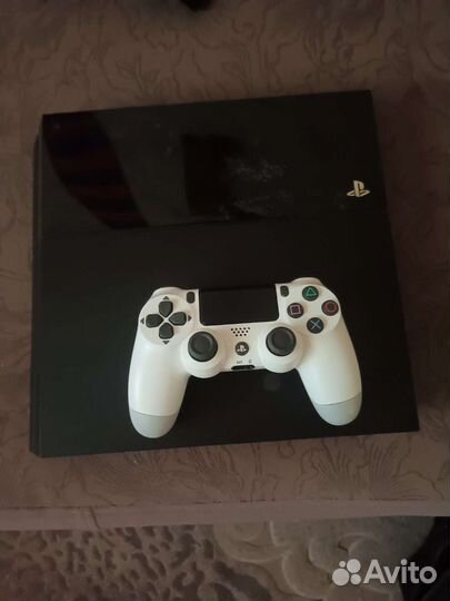 Sony PS4 fat