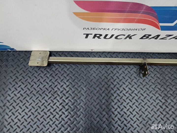 1297303 Кронштейн продолжения двери правой