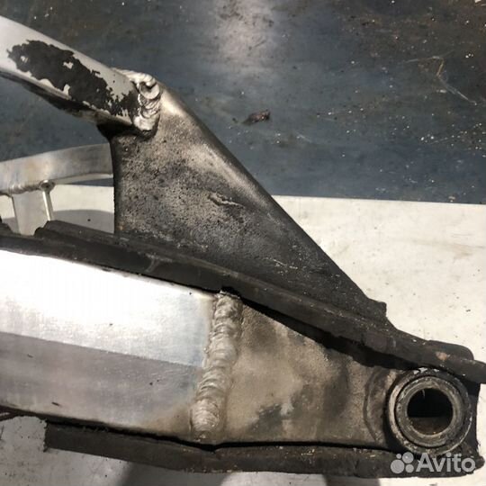 Маятник для Suzuki TL1000R