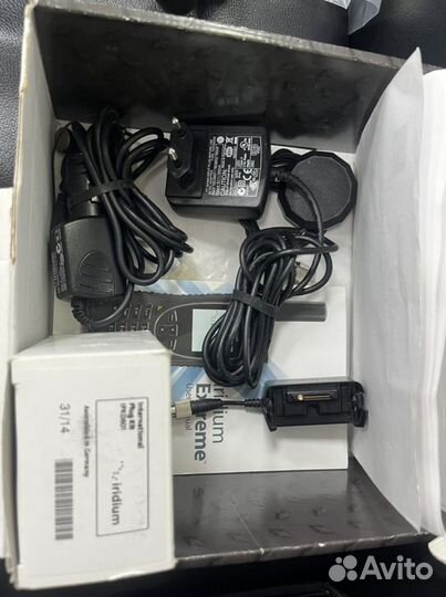 Спутниковый телефон Iridium 9575 Extreme