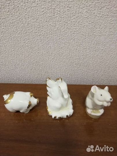 Фарфоровый сувенир