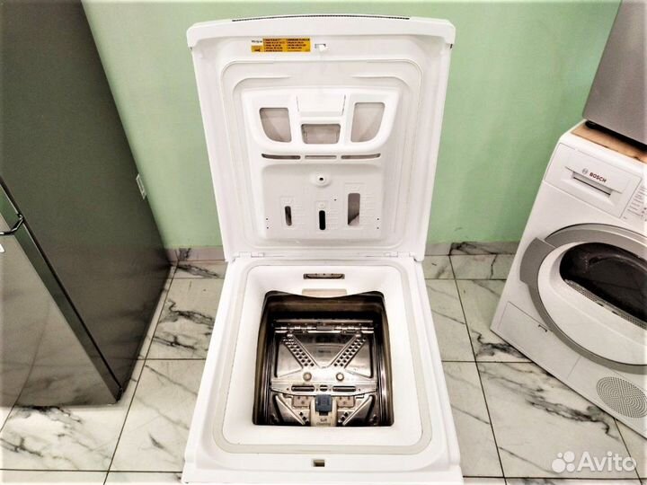 Машина с вертикальной загрузкой бу Whirlpool