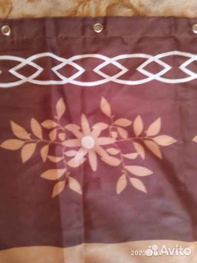 Зеркало и шторка в ванную б/у