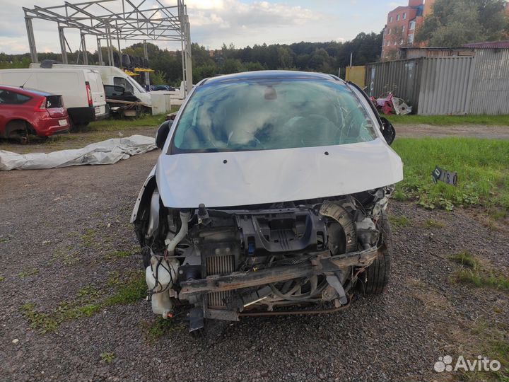 Запчасти Пежо 3008