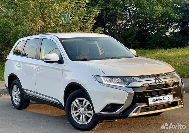 Mitsubishi Outlander 2.0 CVT, 2020, 51 795 км