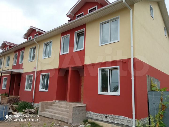 Таунхаус 73 м² на участке 4 сот.