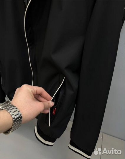 Куртка мужска Kiton демисезонная