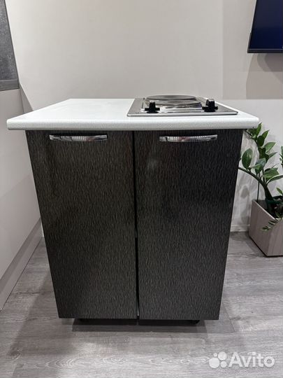 Плита электрическая встроенная с тумбой