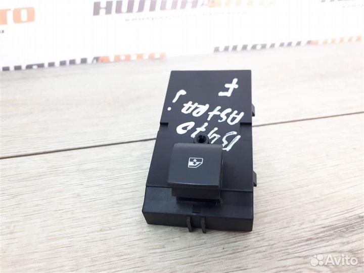 Кнопка стеклоподъемника opel astra J Инсигния Мер