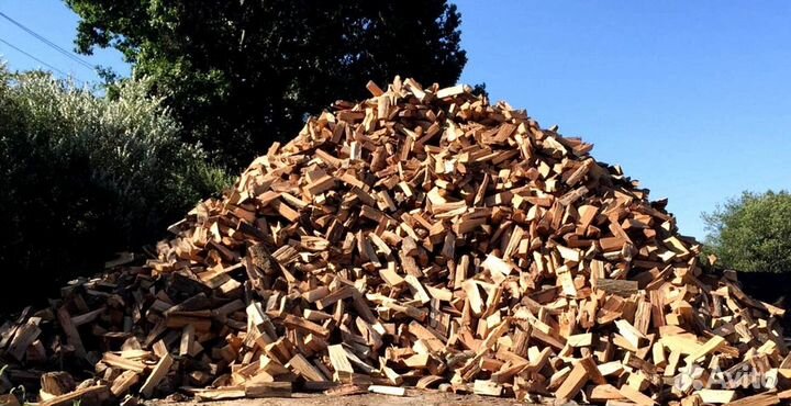 Дрова рядом
