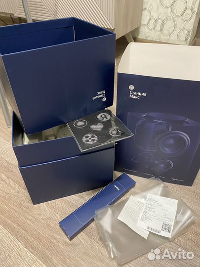 Яндекс станция макс