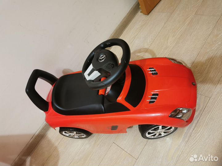 Машинка каталка толокар mercedes