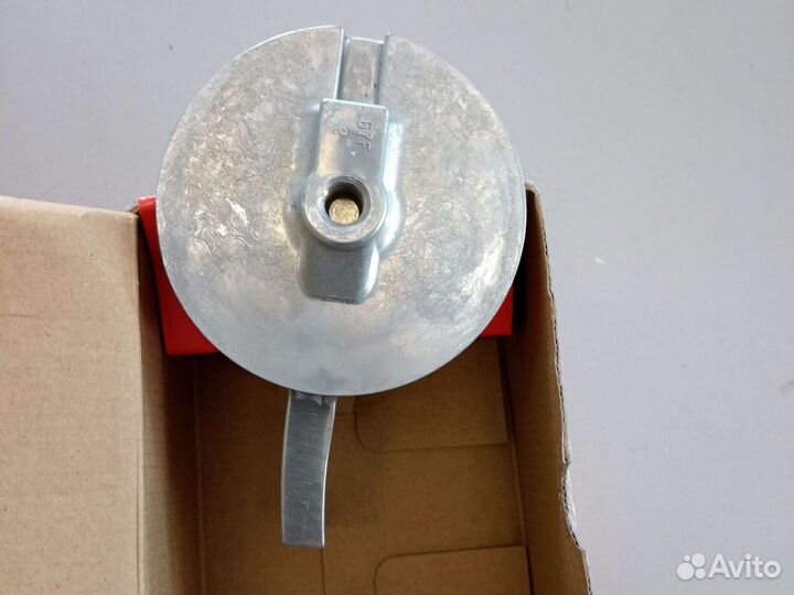 Флажок Ямаха 75