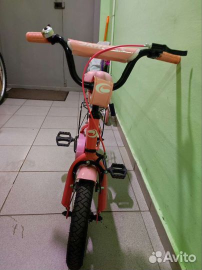 Трехколесный велосипед