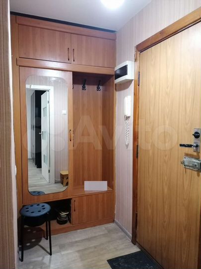 1-к. квартира, 32 м², 1/5 эт.