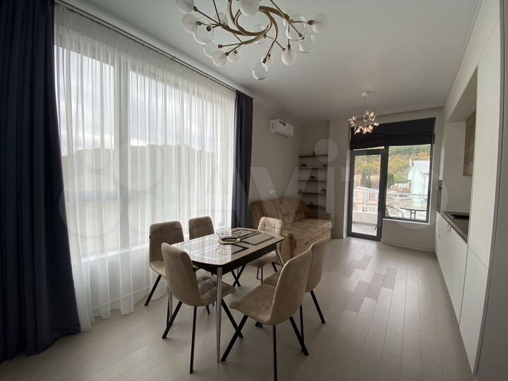 2-к. квартира, 70 м², 4/8 эт.