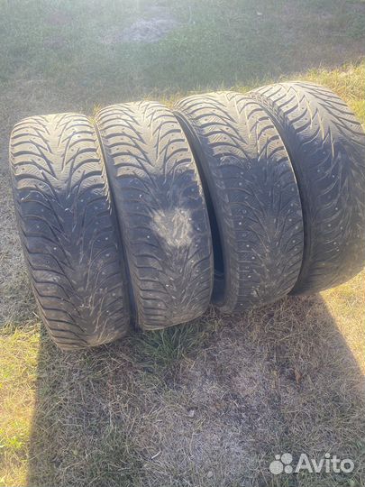 Yokohama 125T 2.25/60 R17 19B