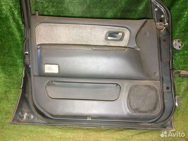 Дверь передняя левая Mitsubishi Chariot N33W N44W