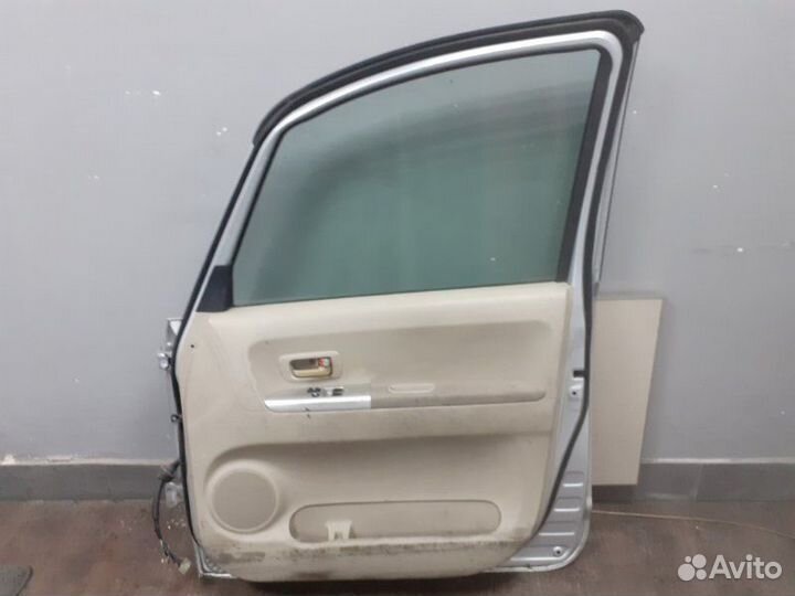 Дверь передняя правая Toyota Porte NNP10 2005