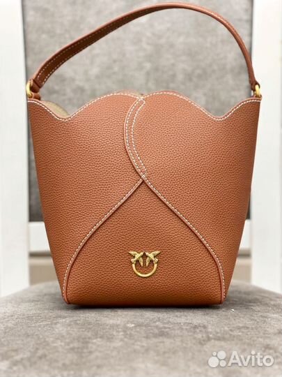 Сумка Pinko натуральная кожа