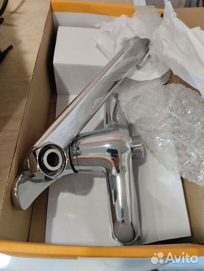 Смеситель для ванны